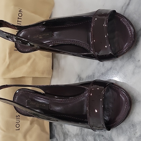 Louis Vuitton patent leather slingback sandals - Picture 3 of 12